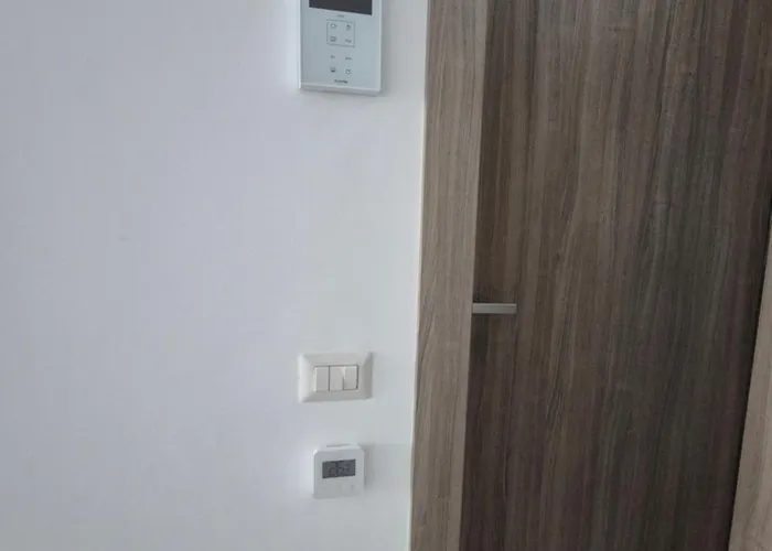 Decebal Διαμέρισμα Κραϊόβα