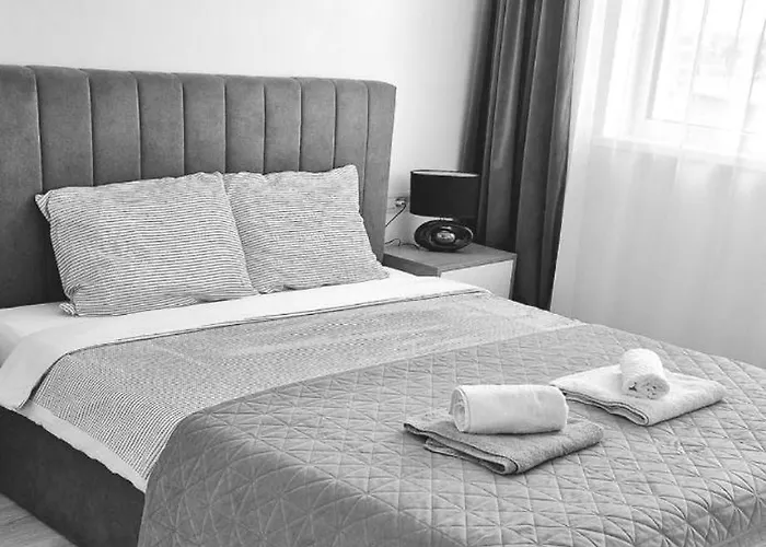 Decebal Διαμέρισμα Κραϊόβα